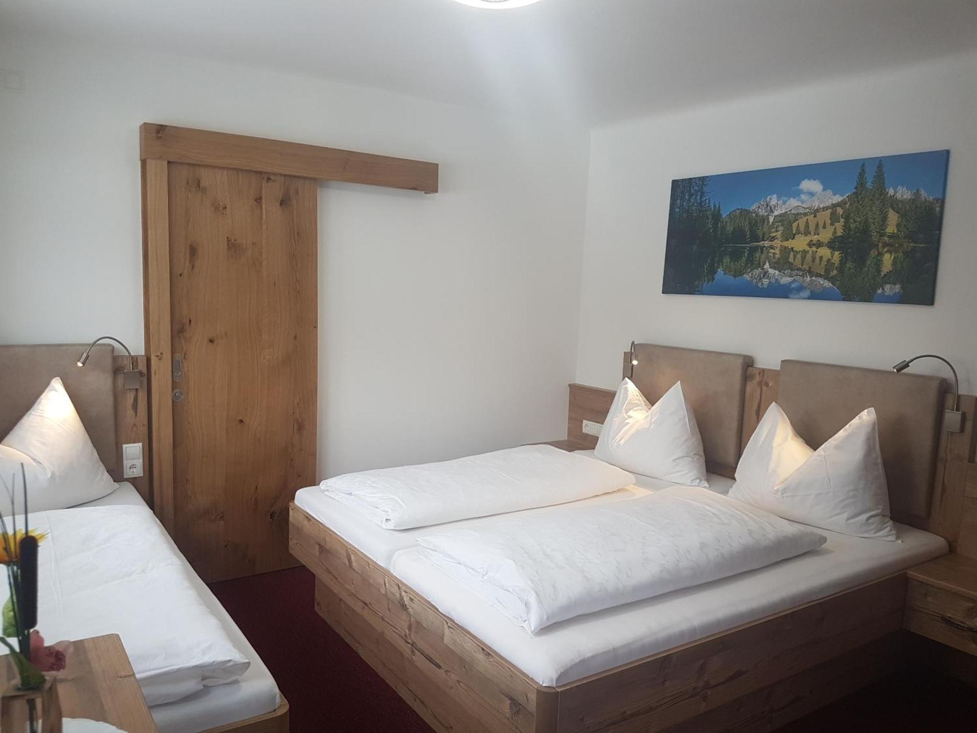 Life Style Triple Room with Balcony and Mountain View